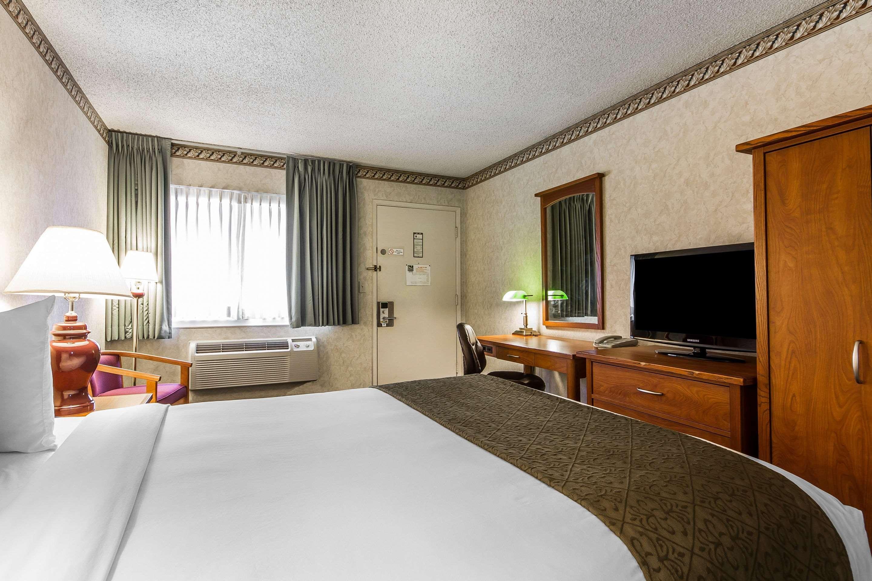 Quality Inn & Suites Silicon Valley Santa Clara Exteriér fotografie